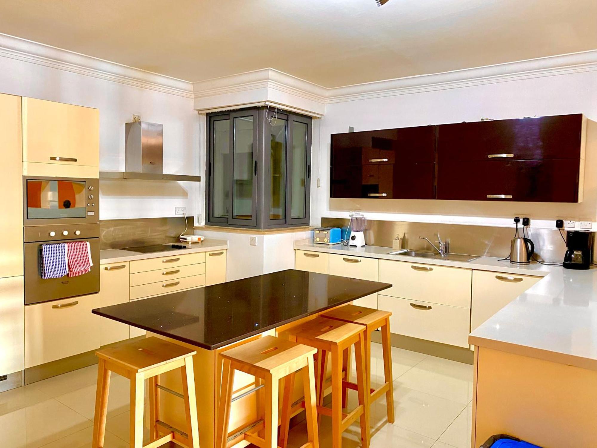 Seafront Harbour Haven - Steps To Ferry, Shops And Beaches Sliema Luaran gambar