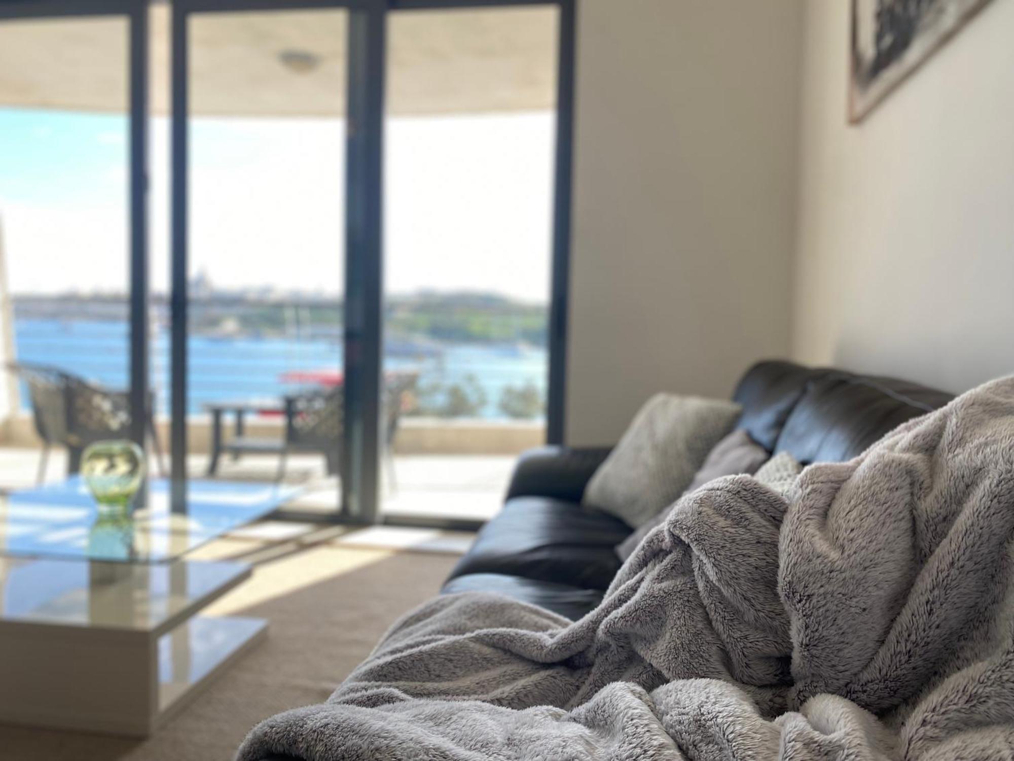 Seafront Harbour Haven - Steps To Ferry, Shops And Beaches Sliema Luaran gambar