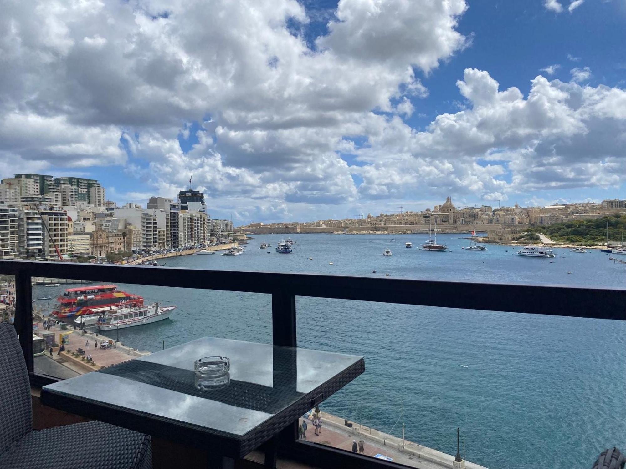 Seafront Harbour Haven - Steps To Ferry, Shops And Beaches Sliema Luaran gambar