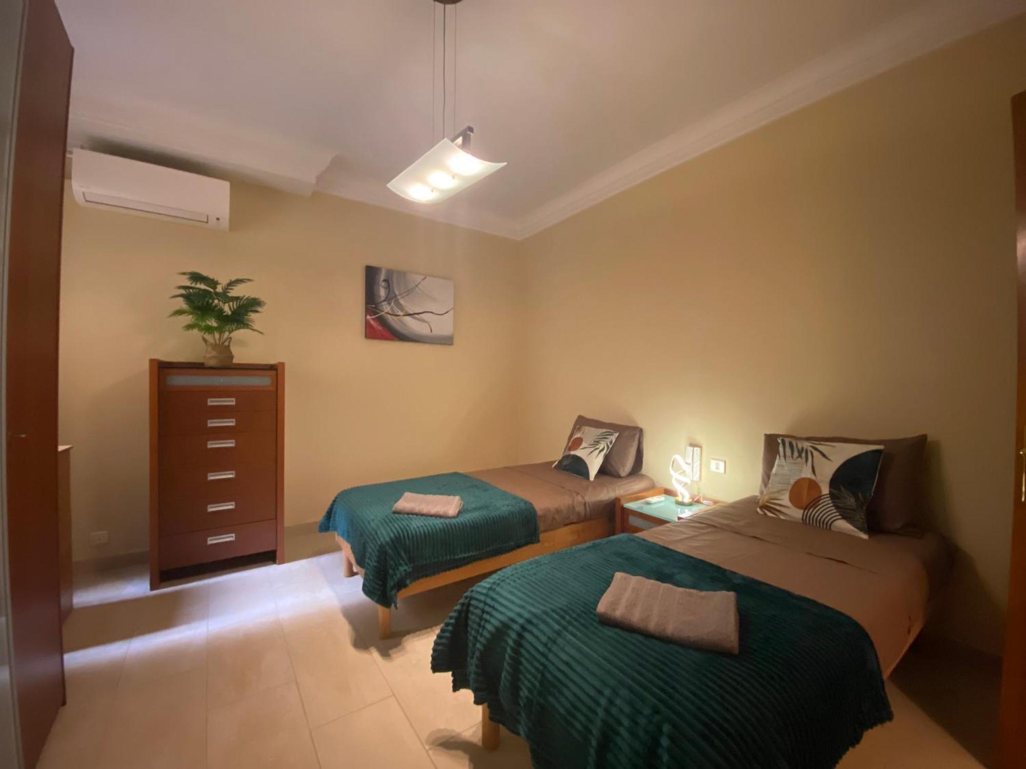 Seafront Harbour Haven - Steps To Ferry, Shops And Beaches Sliema Luaran gambar