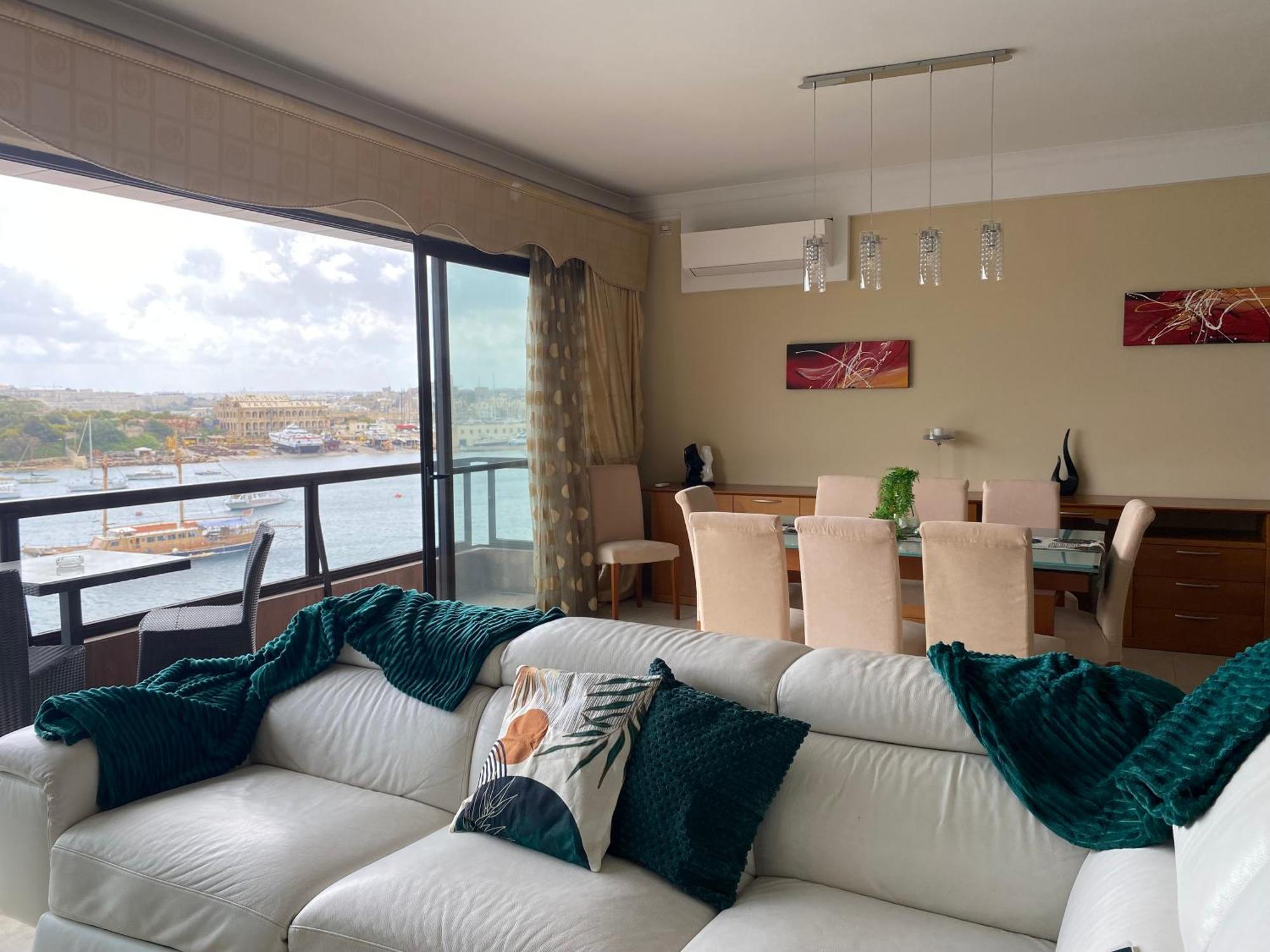Seafront Harbour Haven - Steps To Ferry, Shops And Beaches Sliema Luaran gambar