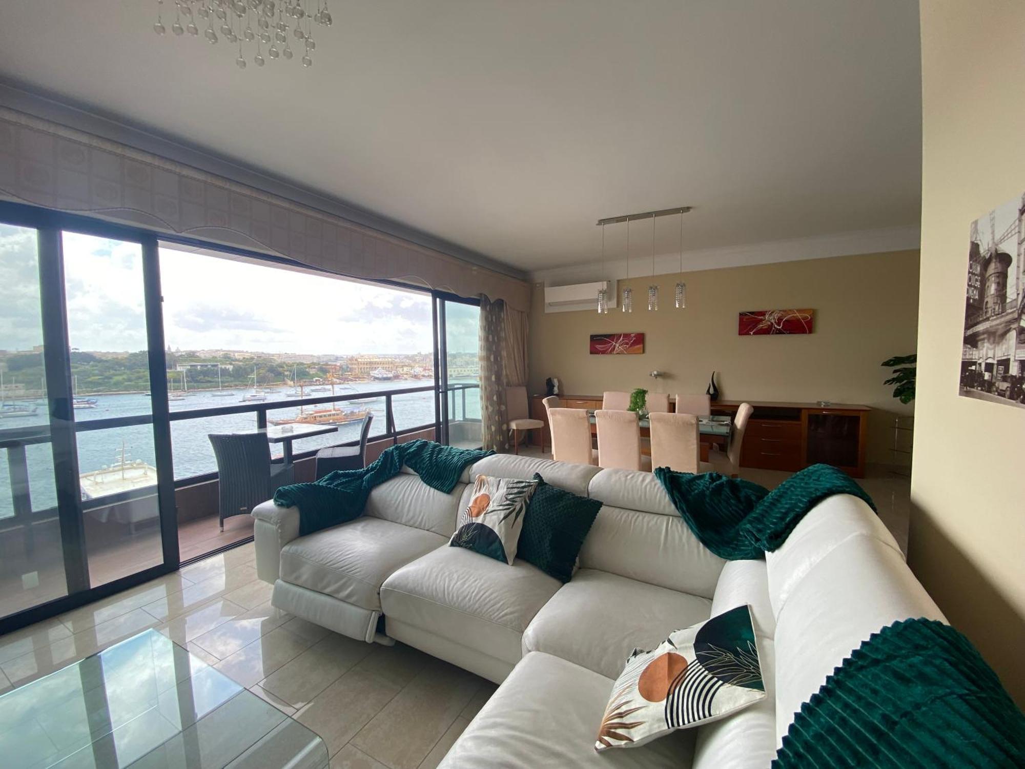Seafront Harbour Haven - Steps To Ferry, Shops And Beaches Sliema Luaran gambar